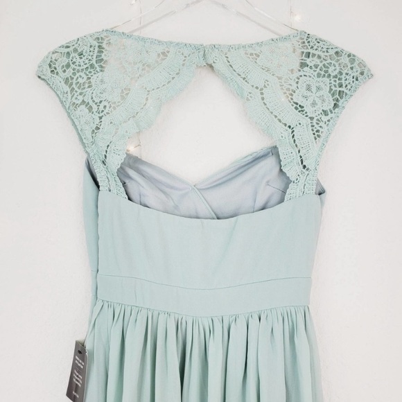 Lulu’s Novela Mint Green Crochet Lace Sweetheart Bodice Cutout Back Maxi Dress - Picture 7 of 10